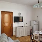 Bilo Cisaria Lägenhet *
